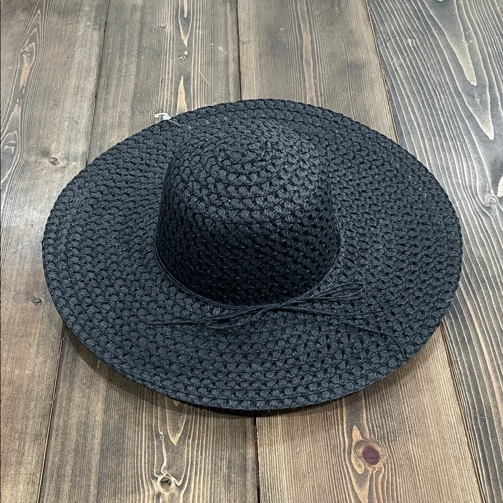 Women’s Black Wide Band Floppy Hat